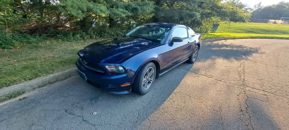 2011 Ford S197 Mustang - Image 10 of 20