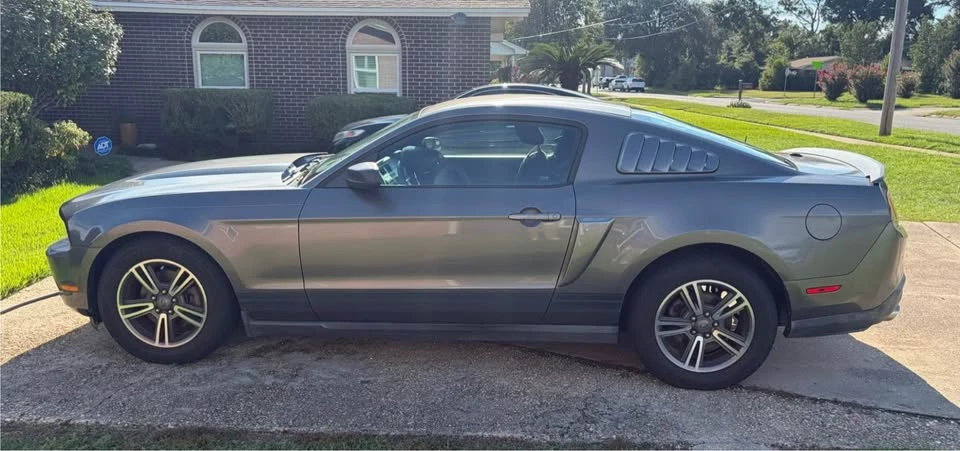 2011 Ford S197 Mustang - Image 6 of 12