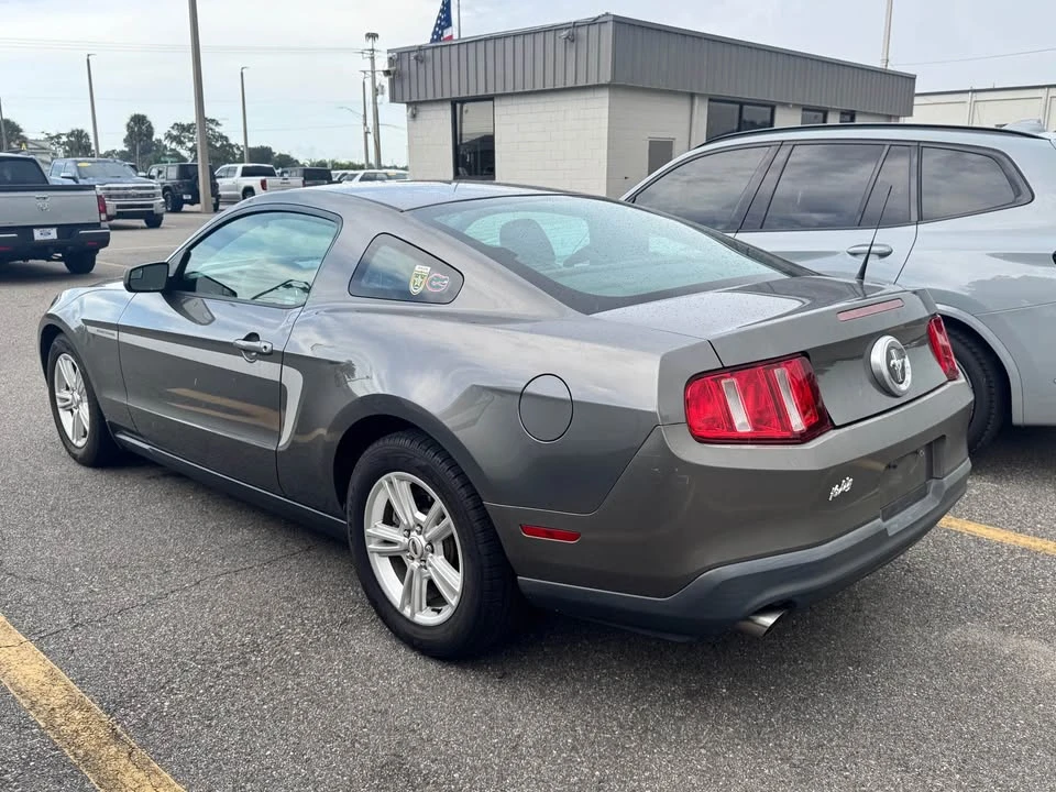 2011 Ford S197 Mustang - Image 5 of 9