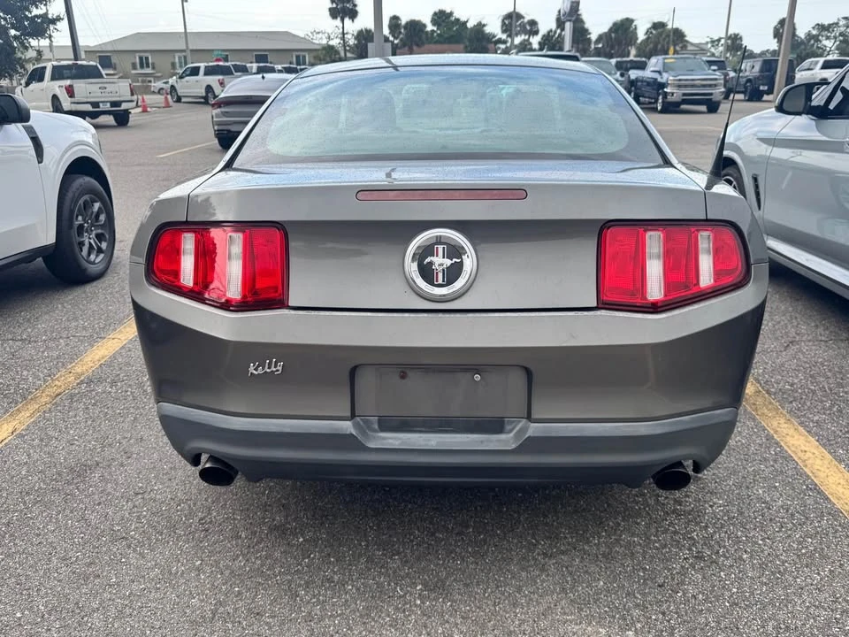 2011 Ford S197 Mustang - Image 6 of 9
