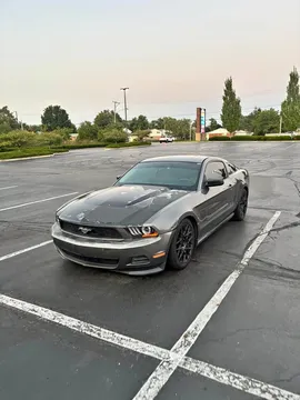 2011 Ford Mustang V6