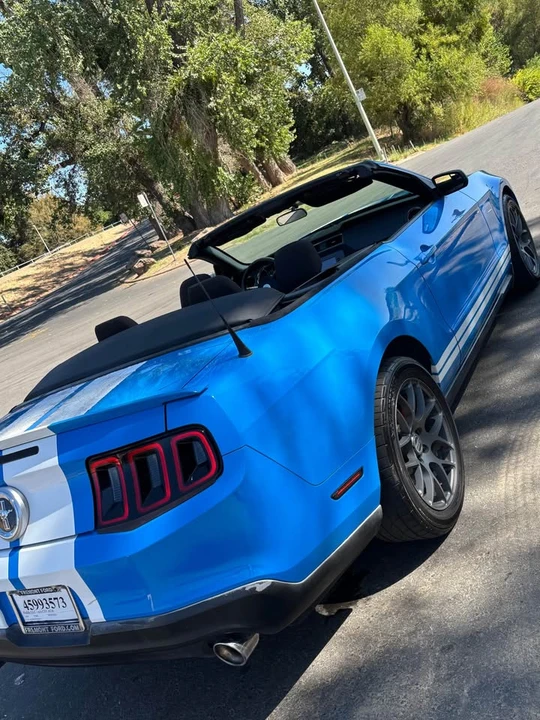 2011 Ford S197 Mustang - Image 8 of 18