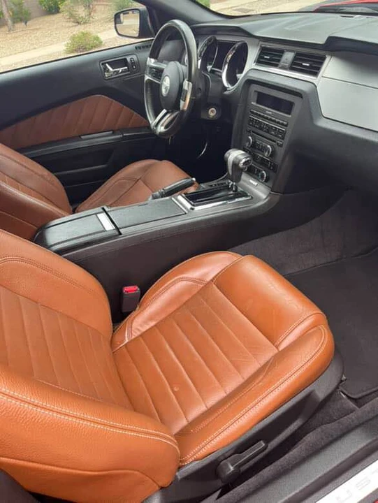 2011 Ford S197 Mustang - Image 7 of 12