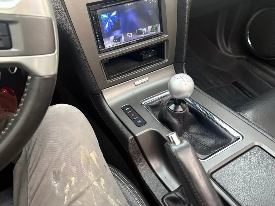2011 Ford S197 Mustang - Image 13 of 20