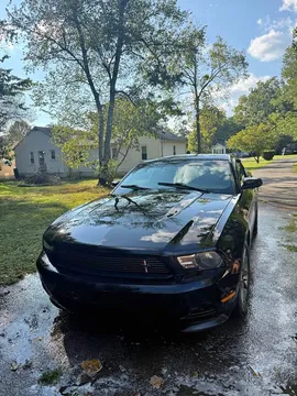 2011 Ford Mustang V6 Premium Coupe 2D