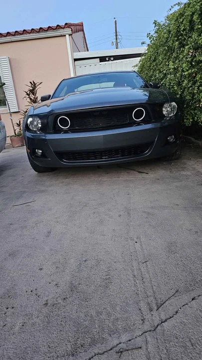 2011 Ford S197 Mustang - Image 2 of 13