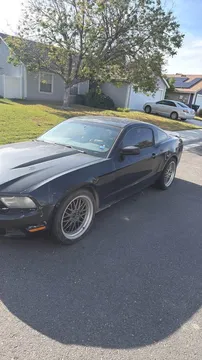 2011 Ford Mustang V6 Premium Coupe 2D