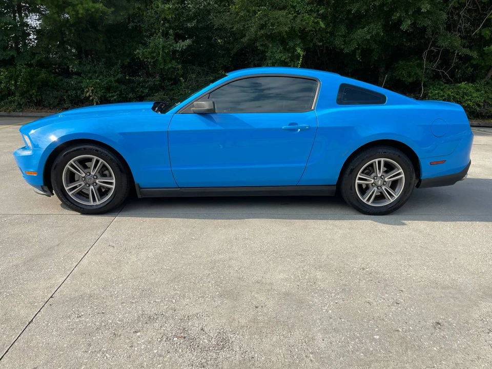 2011 Ford S197 Mustang - Image 7 of 12