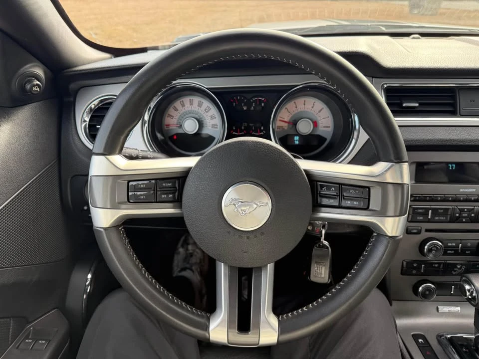 2011 Ford S197 Mustang - Image 10 of 14