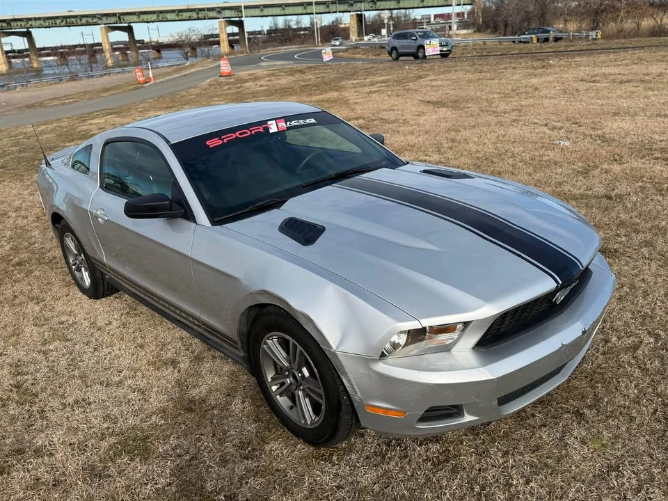 2011 Ford S197 Mustang - Image 7 of 14