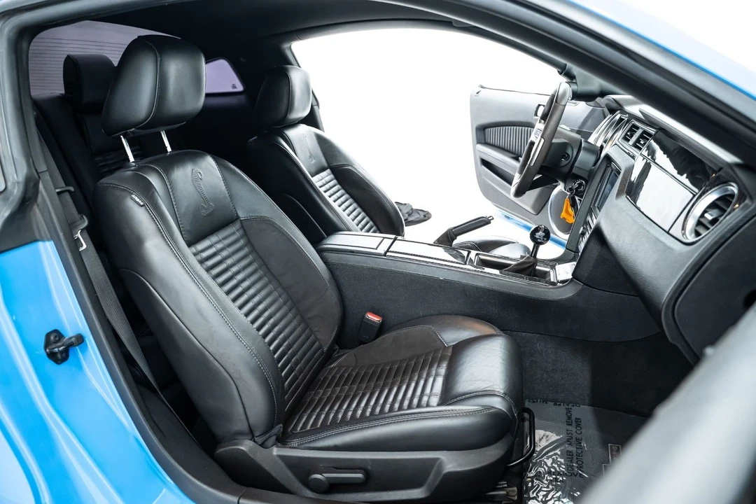 2011 Ford S197 Mustang - Image 28 of 31