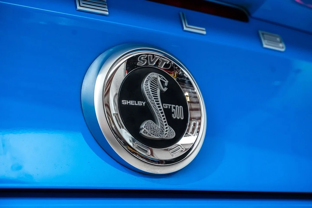 2011 Ford S197 Mustang - Image 14 of 31