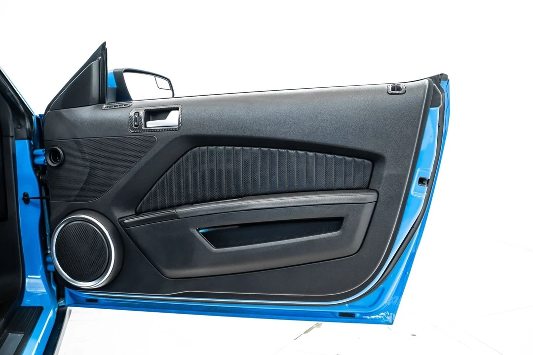 2011 Ford S197 Mustang - Image 26 of 31