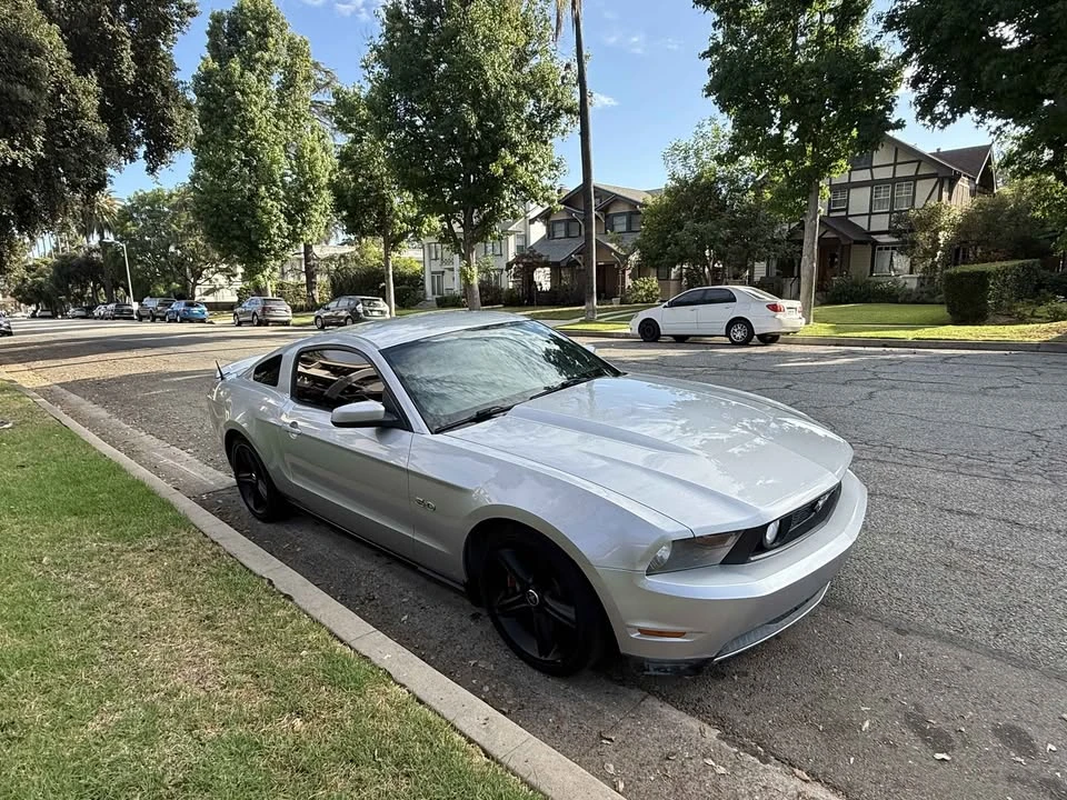 2011 Ford S197 Mustang GT - Image 6 of 10