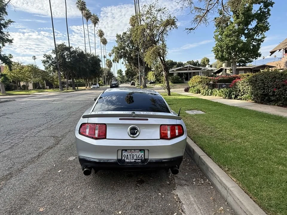 2011 Ford S197 Mustang GT - Image 4 of 10