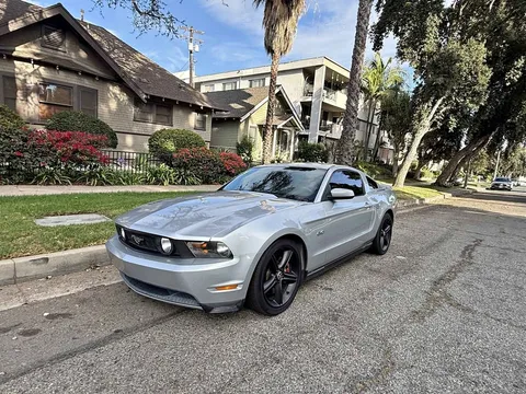 2011 Ford Mustang GT Premium