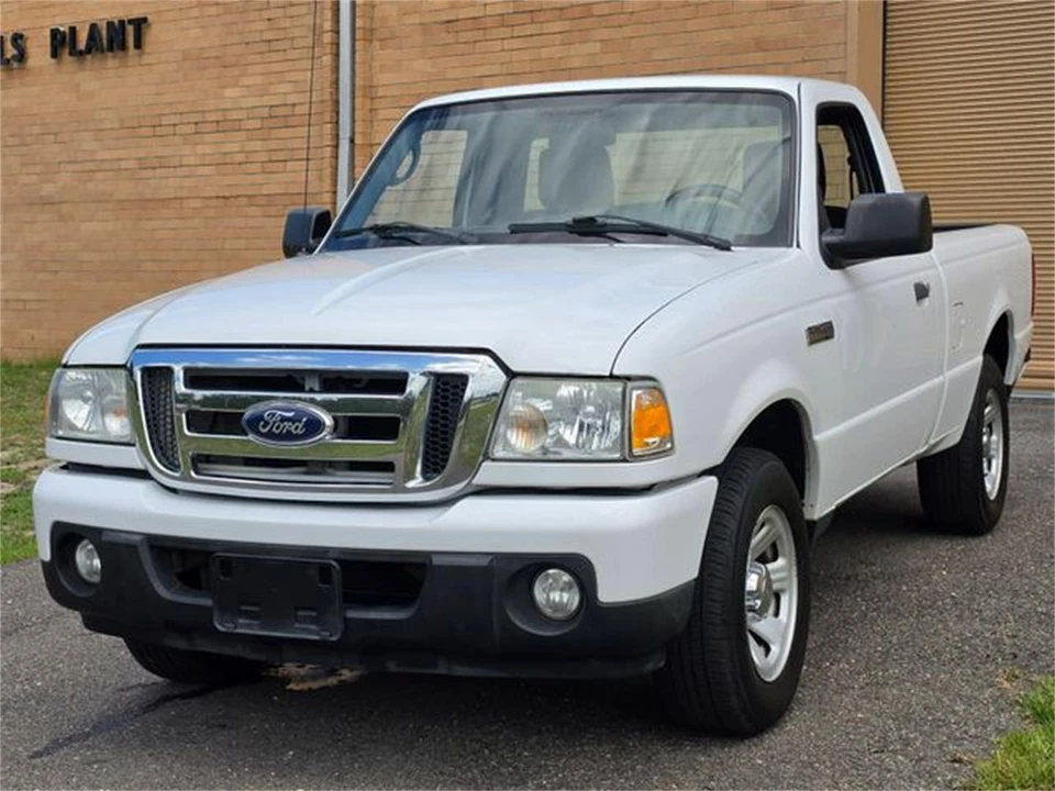 2011 Ford Ranger 3rd Gen - Image 2 of 31