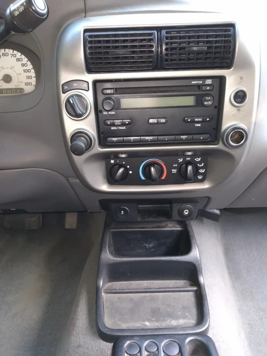 2011 Ford Ranger 3rd Gen - Image 11 of 19