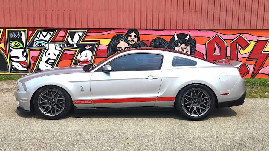 2011 Ford S197 II Shelby Mustang GT500 - Image 2 of 24