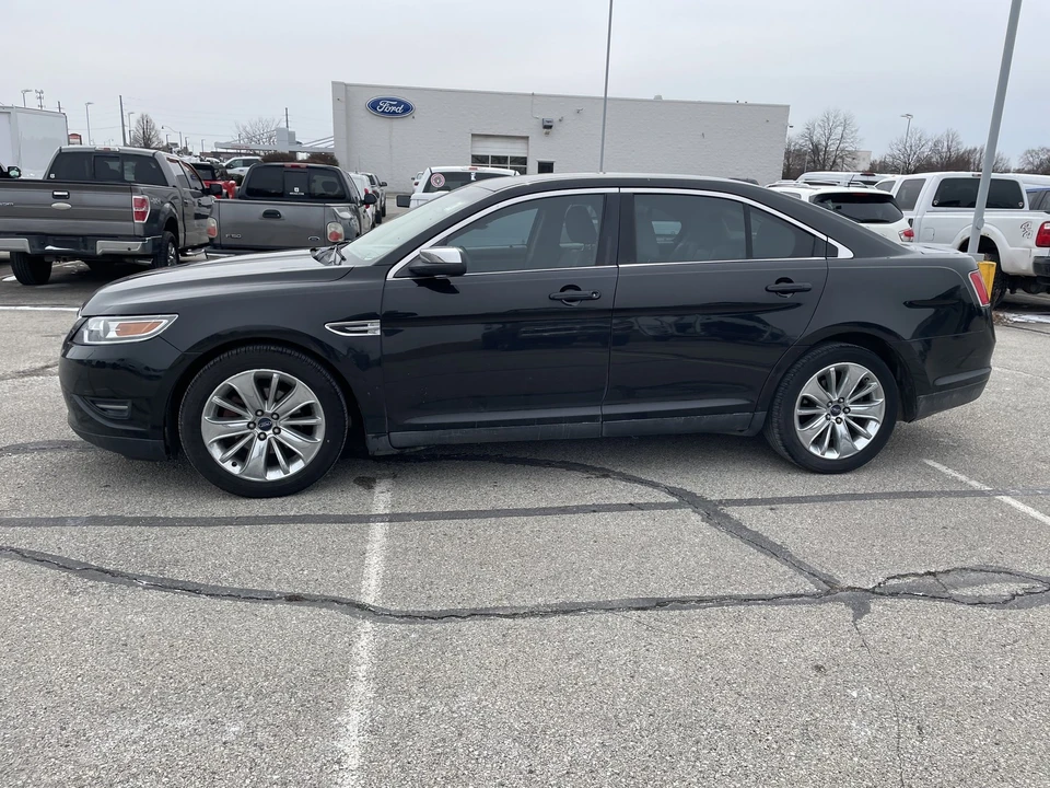 2011 Ford Taurus 5th Gen - Image 5 of 21
