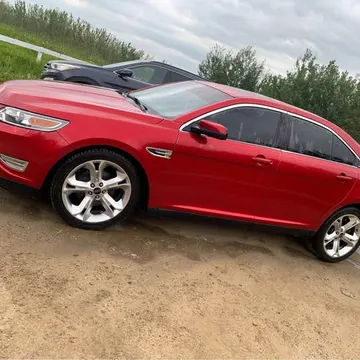 2011 Ford Taurus SHO