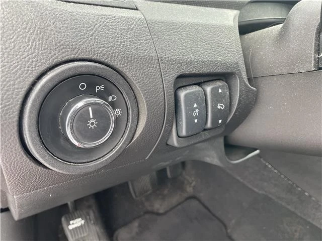 2011 Ford Taurus 6th Gen - Image 17 of 21