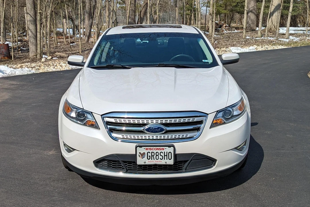2011 Ford Taurus SHO 6th Gen - Image 2 of 31