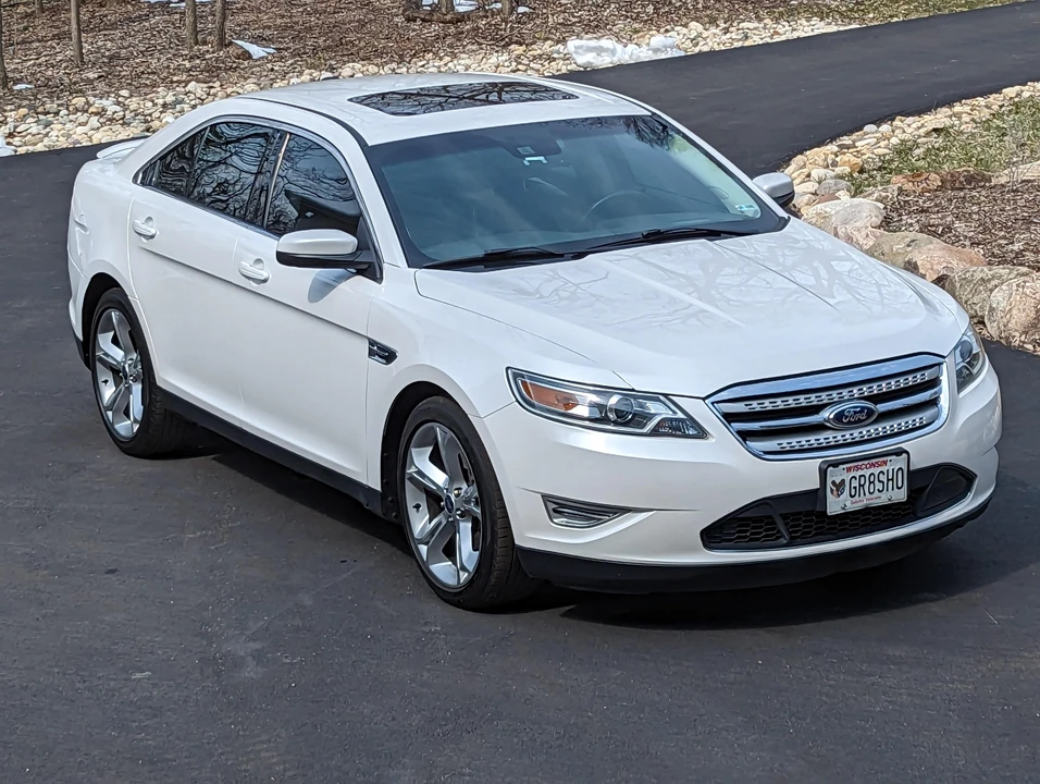 2011 Ford Taurus SHO 6th Gen - Image 16 of 31