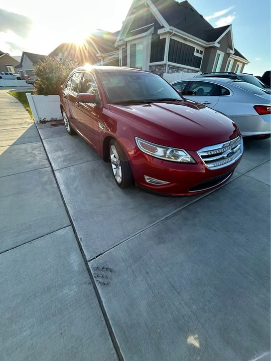 2011 Ford Taurus SHO 6th Gen - Image 5 of 8