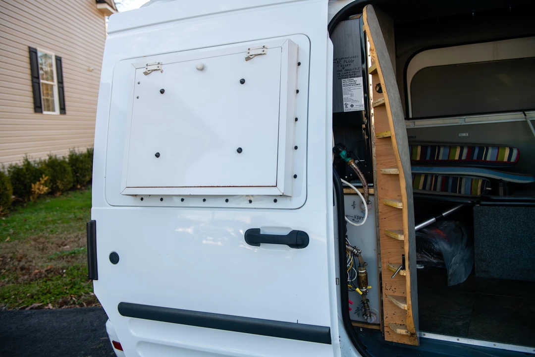 2011 Ford Transit Connect - Image 31 of 31