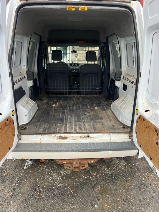 2011 Ford Transit Connect - Image 19 of 20