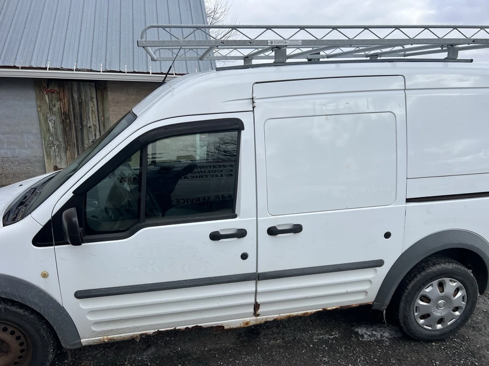2011 Ford Transit Connect - Image 3 of 20