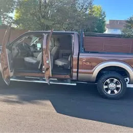 2011 Ford E250 Super Duty Cargo Lariat