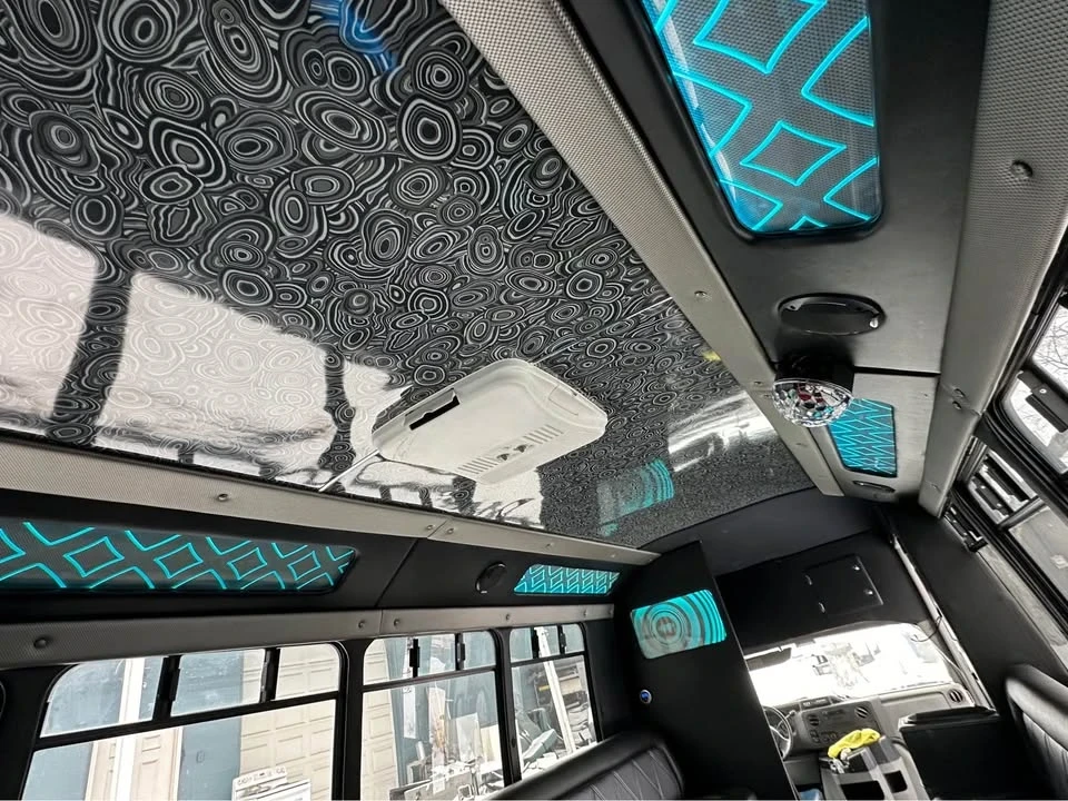 2011 Ford Econoline Van - Image 3 of 17