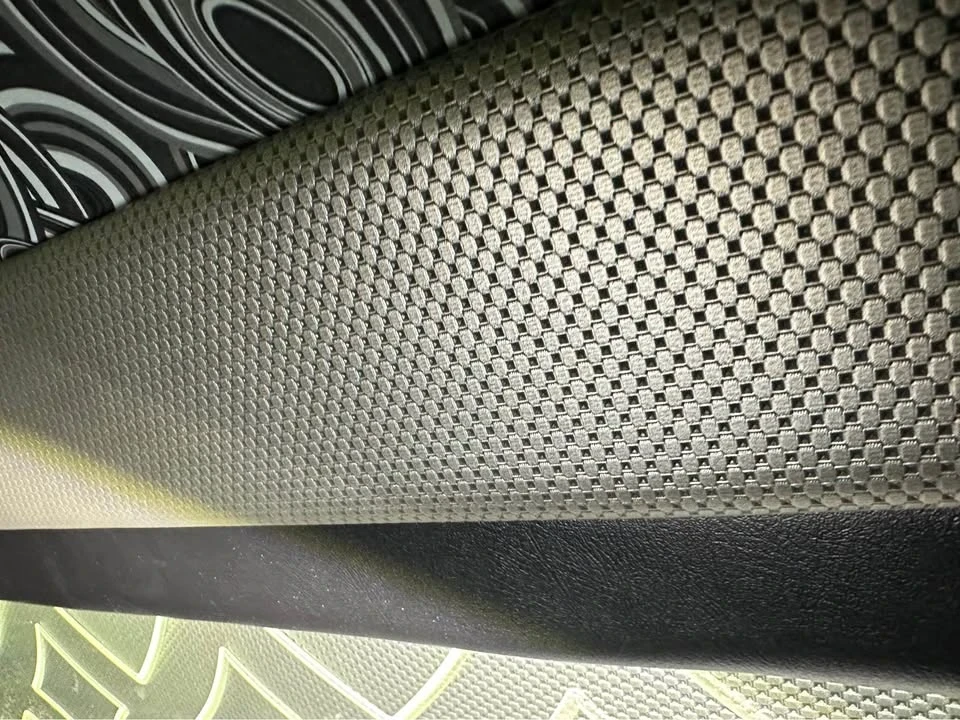2011 Ford Econoline Van - Image 15 of 17