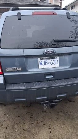 2011 Ford Escape - Image 2 of 16