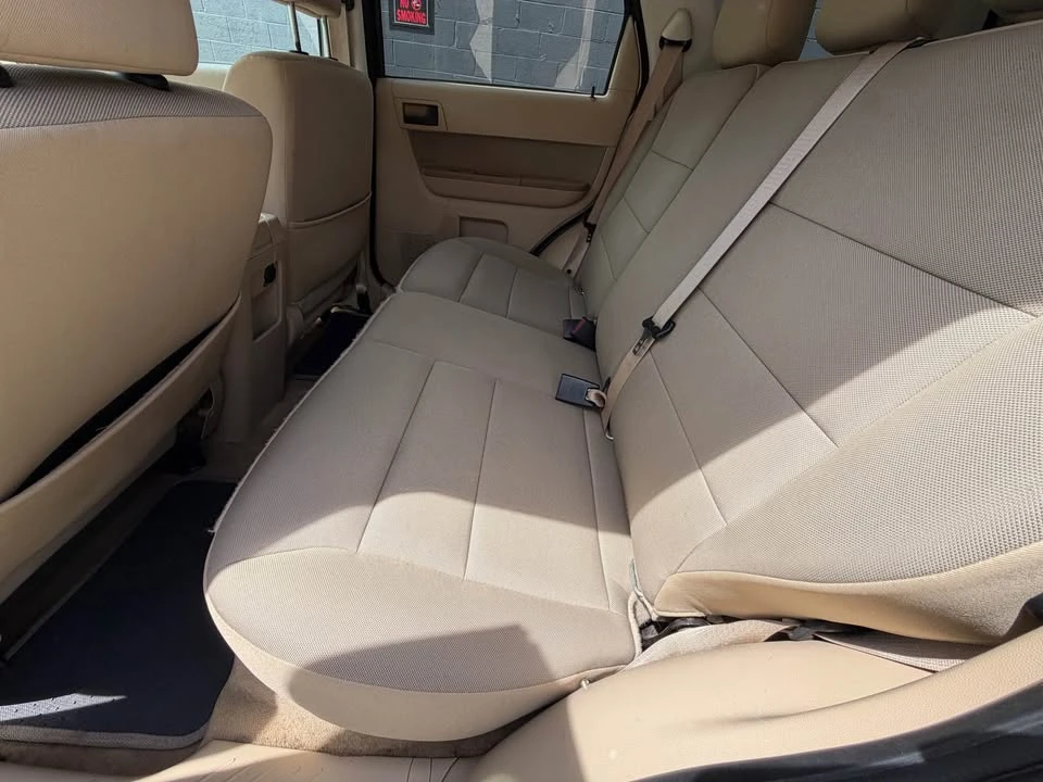 2011 Ford Escape - Image 13 of 17
