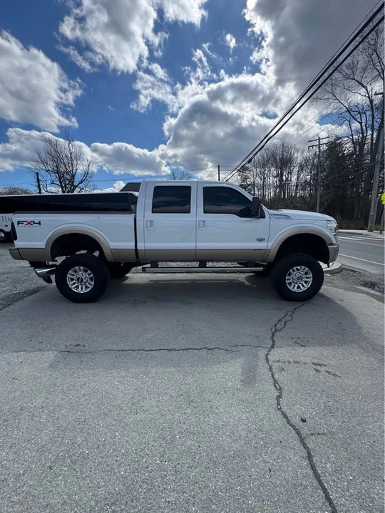 2011 Ford Super Duty 3rd Gen - Image 4 of 17
