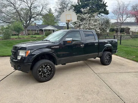 2011 Ford F150 Supercrew Cab Lariat