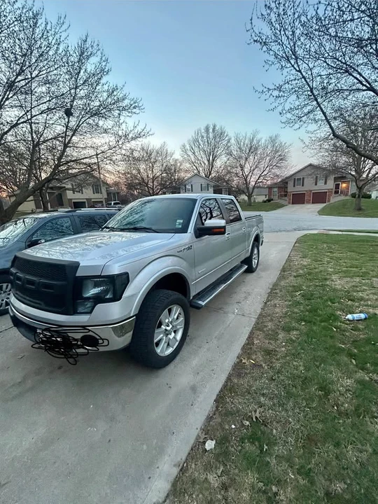 2011 Ford F-150 12th Gen - Image 2 of 12