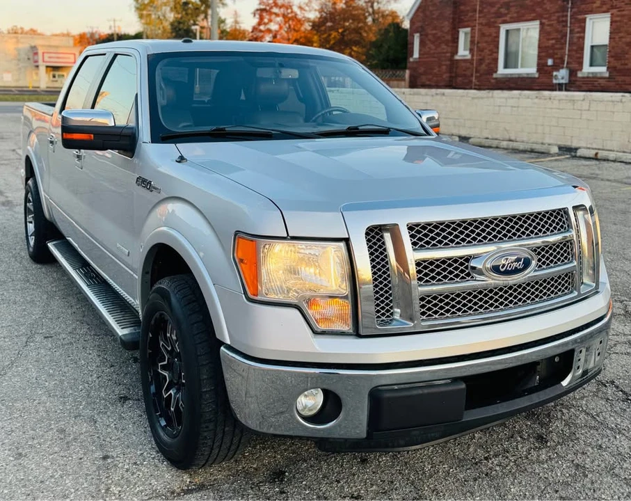 2011 Ford F-150 12th Gen - Image 2 of 18