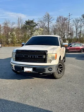 2011 Ford F150 Lariat