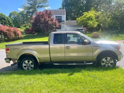 2011 Ford F-150 Lariat