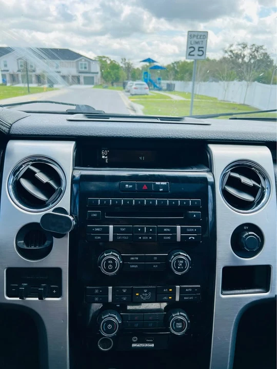 2011 Ford F-150 12th Gen - Image 13 of 19
