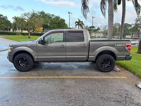 2011 Ford F-150 Platinum SuperCrew