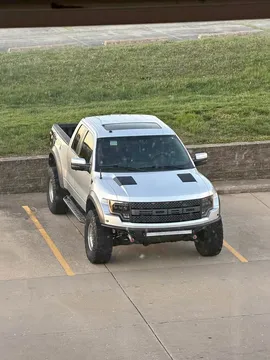 2011 Ford F-150 SVT Raptor SuperCrew Cab