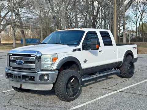 2011 Ford F-250 Crew Cab Lariat 4x4