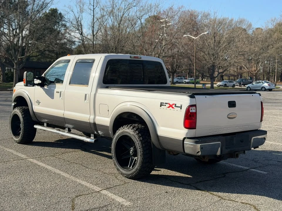 2011 Ford Super Duty 3rd Gen - Image 3 of 14