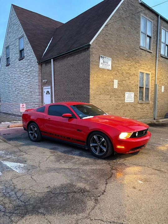 2011 Ford S197 Mustang - Image 3 of 9