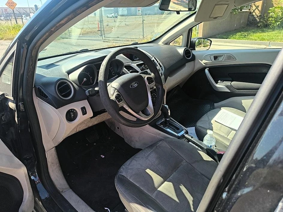 2011 Ford Fiesta - Image 5 of 5